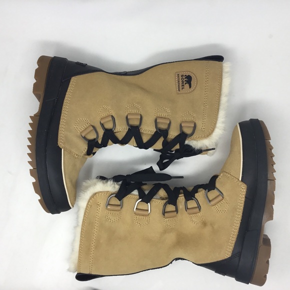 Sorel Women's Tivoli IV Tall Waterproof Insulated Snow Boots in Tan Size 7.5 - Picture 6 of 15